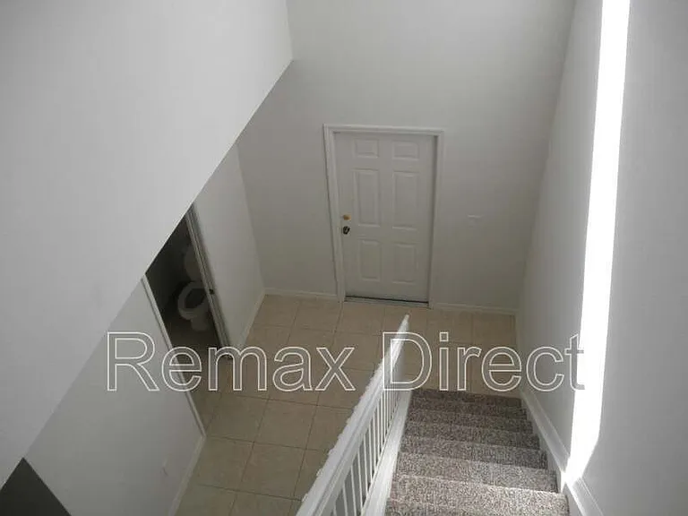 221 Talia Cir — Photo 4