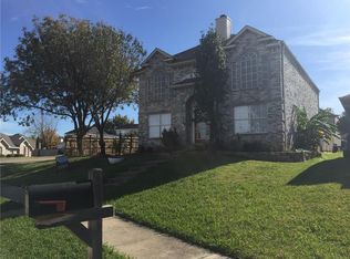 1713 Hillcrest Ct, Balch Springs, TX 75180