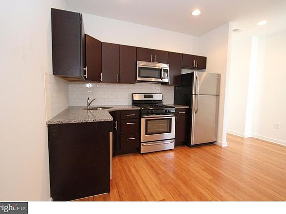 5th image of 3118 Richmond St #1
