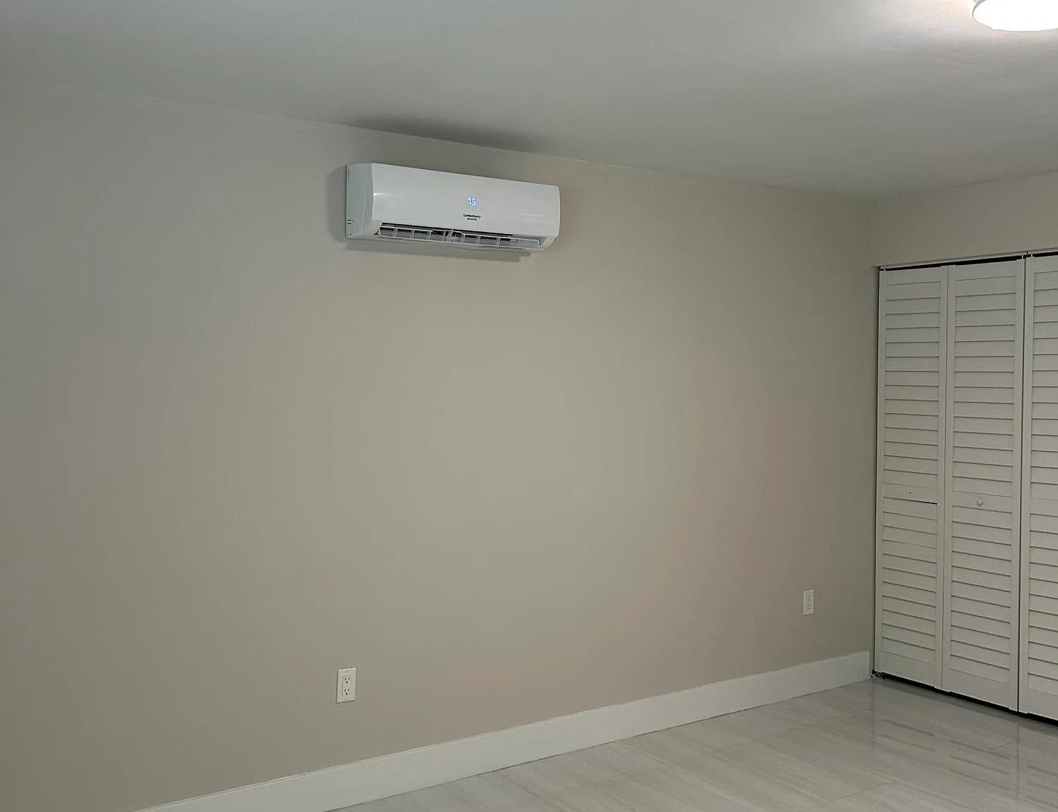 Studio, 1.0 bath, 1216 sqft, $1,300 — Photo 2