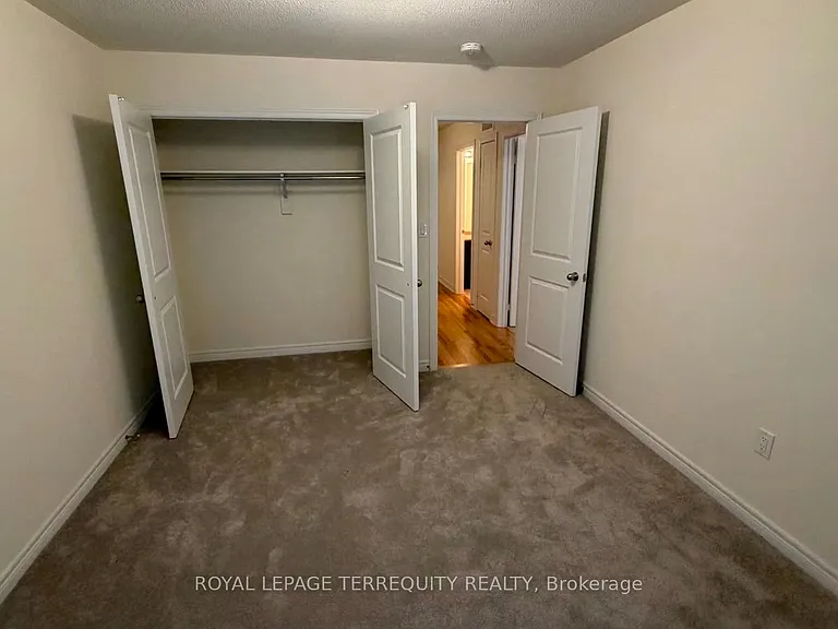 731 Potawatomi Cres — Photo 10