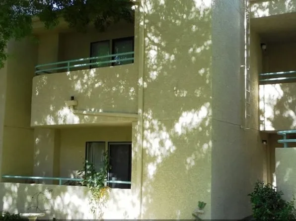 820 N Sloan Ln APT 203, Las Vegas, NV 89110