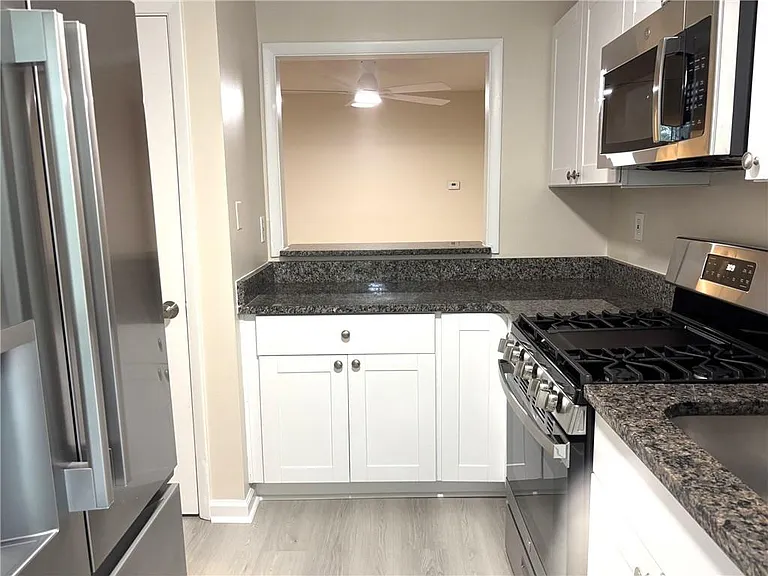 504 Wynnes Ridge Cir SE — Photo 6
