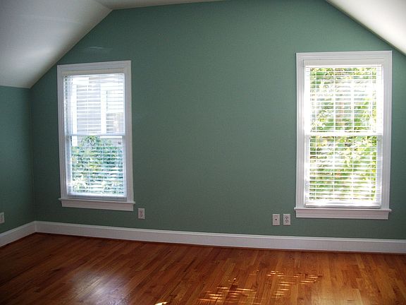 Private Upstairs Master Suite