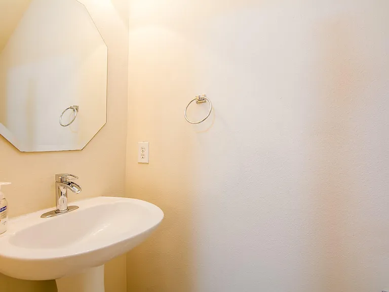 127 N Villa Oaks Dr — Photo 18