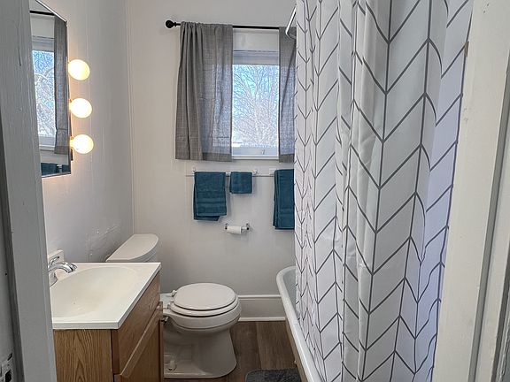 5th image of 109-111 Marathon Ave #109.3