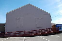 Building in very good shape and ready to go 