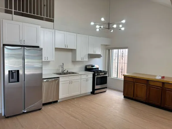(undisclosed Address), San Diego, CA 92126