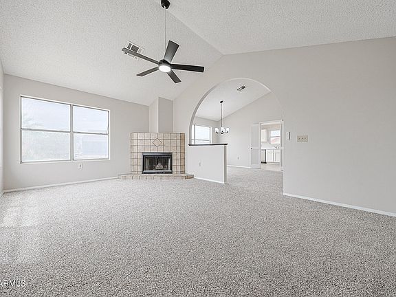 5th image of 6910 N 78TH Avenue