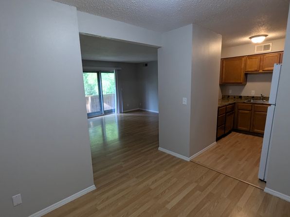 2553 Brush Ct APT C