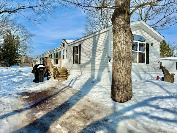 8467 P.5 Rd Lot 1, Gladstone, MI 49837