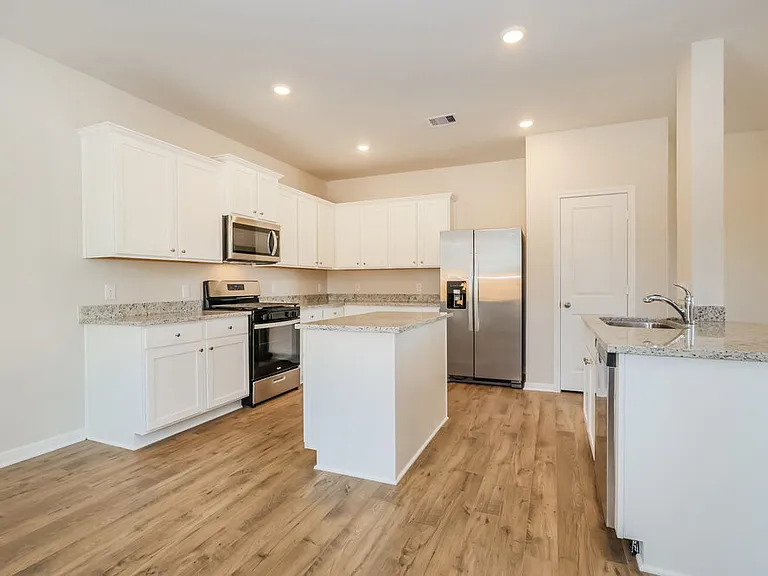 15567 Caramel Springs Dr — Photo 8
