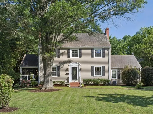 11 Elm Ave, Newport News, VA 23601