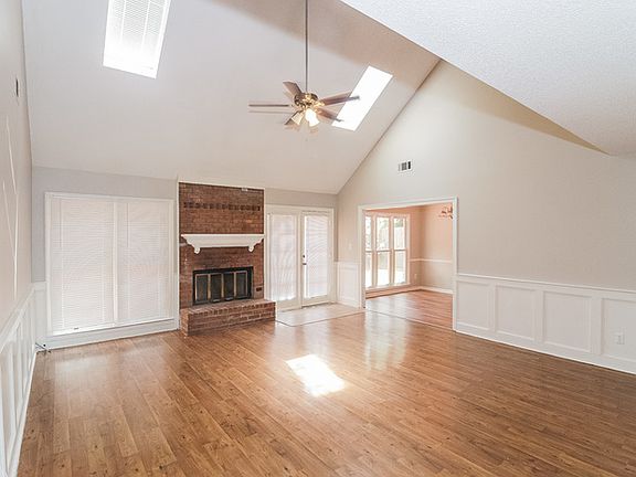 3rd image of 4288 Coral Creek Ln