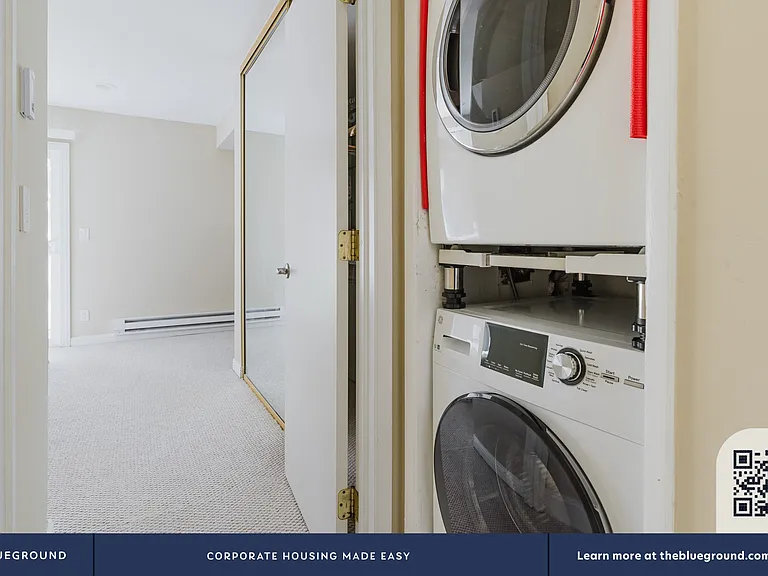 Washer/Dryer in Apartment