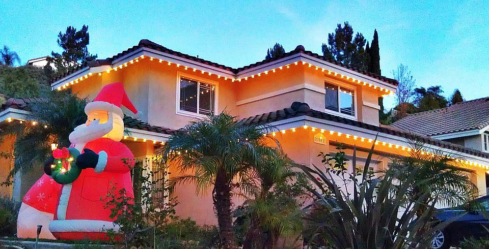 Crisp holiday season