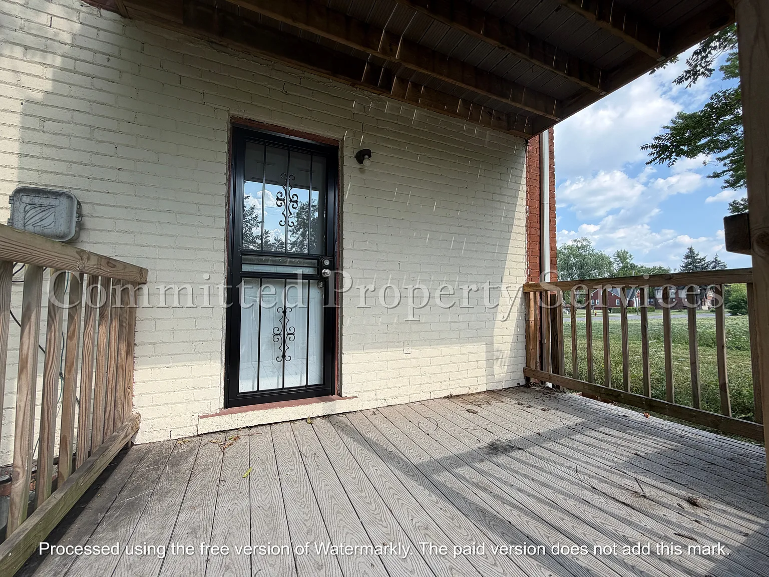 2 bed, 864 sqft, $1,050 — Photo 2