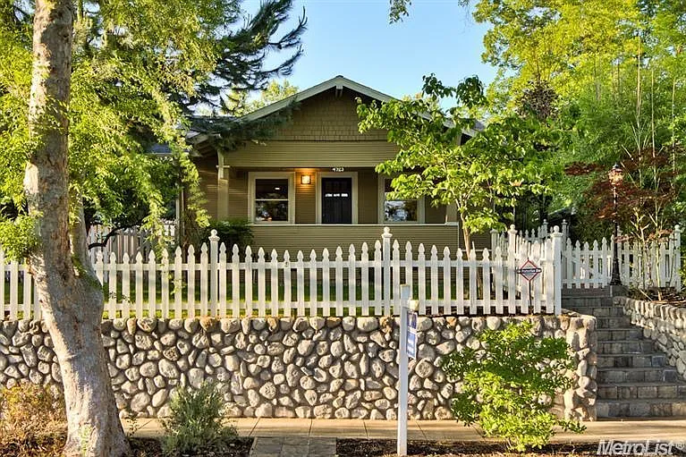 4723 U St photo 1