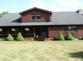 9136 N Territorial Rd, Plymouth, MI 48170