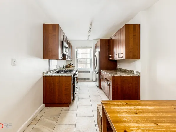 35-24 78th Street B33 image 3 of 11