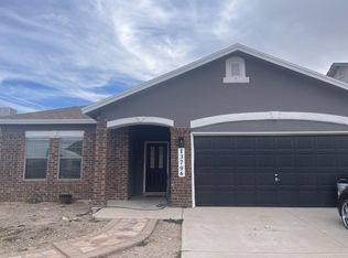13796 Paseo Verde Dr, Socorro, TX 79928