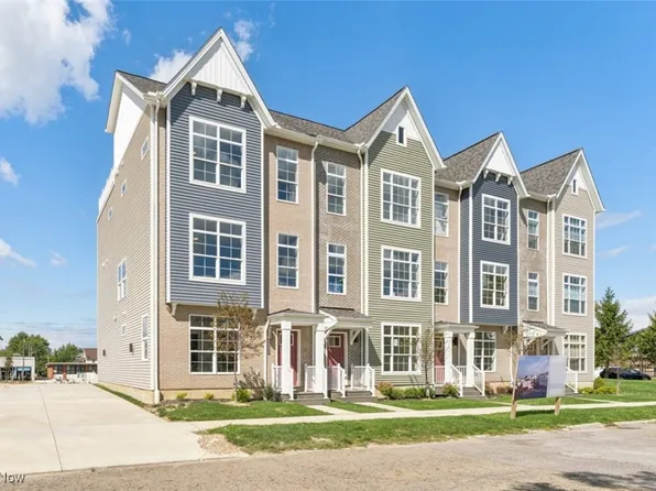 2087 Wynn Rd #1, University Heights, OH 44118