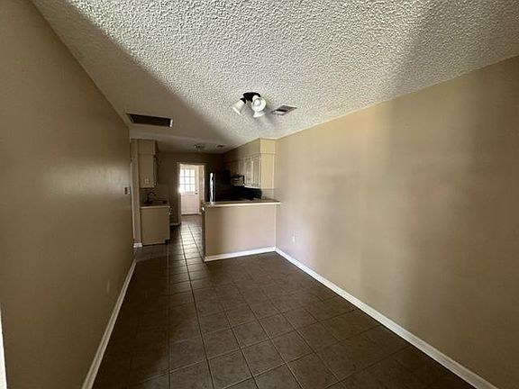 4th image of 5074 Cumberland Cove Dr