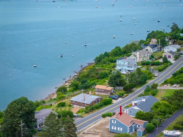 63 N Ridge Rd, Ipswich, MA 01938