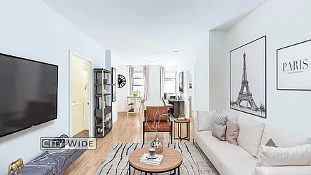 240 Waverly Place, #65