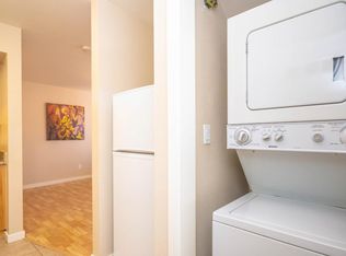 205-205A Valley Oak Dr #205-A, Napa, CA 94558
