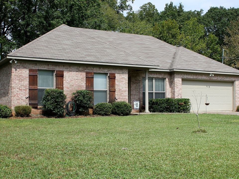 1st image of 747 Katherine Dr