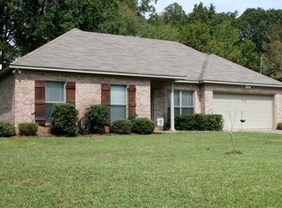 747 Katherine Dr, Canton, MS 39046