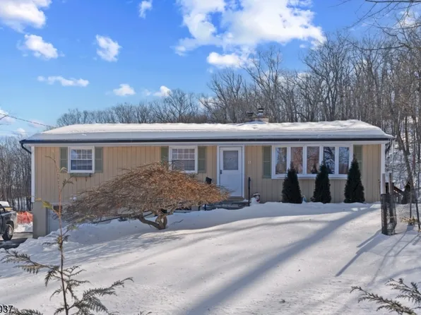 11 Glenn Ter, Fredon Twp., NJ 07860