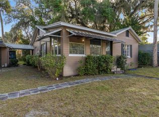 710 Park Dr, Leesburg, FL 34748