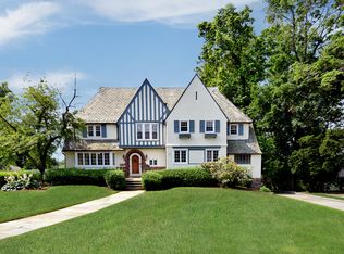 15 Cortlandt Ave, New Rochelle, NY 10801