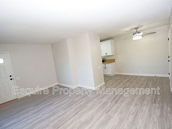 3rd image of 2823 Harbor Blvd