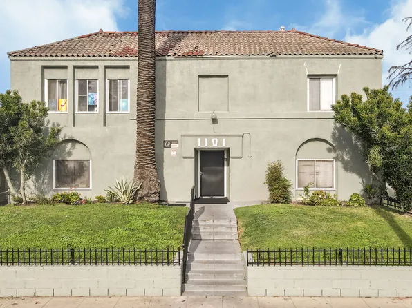 1101 W 45th St, Los Angeles, CA 90037