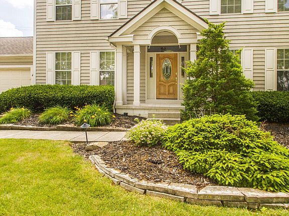 4th image of 801 Thorncrest Ct