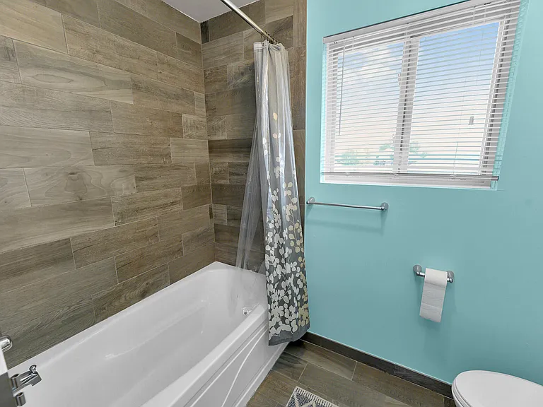 26574 Bronx Dr — Photo 31