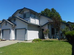1519 Amber Leaf Way, Lodi, CA 95242