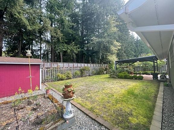5th image of 10614 NE 143rd Pl