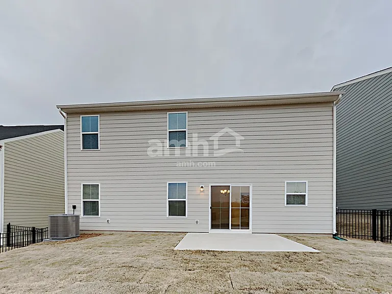 5061 Twin River Dr — Photo 23