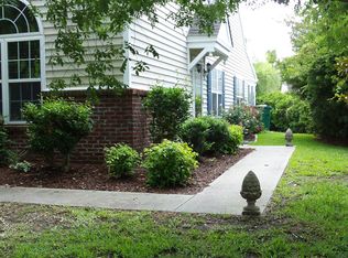 181 Pawleys Place Dr, Pawleys Island, SC 29585