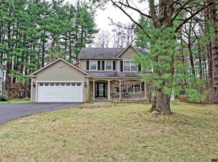 4 Jenee Way, Saratoga Springs, NY 12866