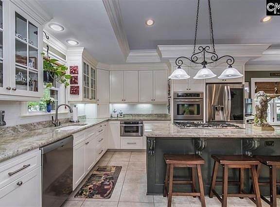 3rd image of 2115A Pinehurst Dr