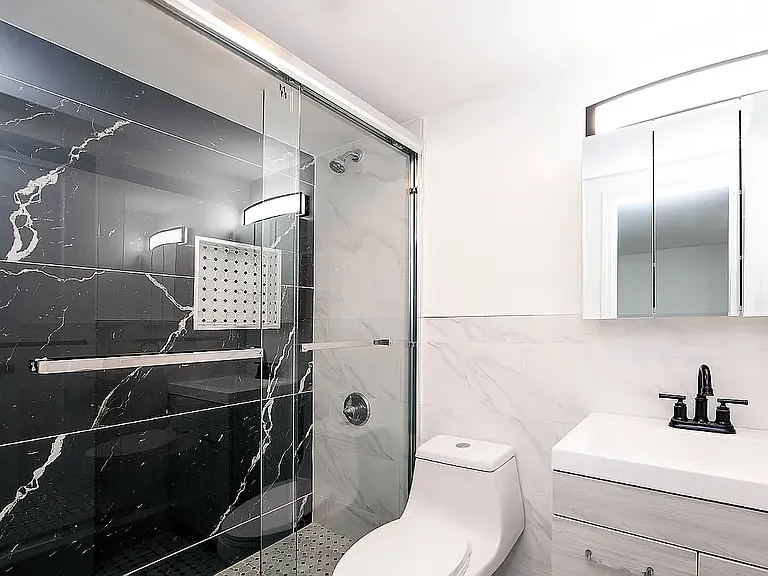 228 E 51st St #3 — Photo 11