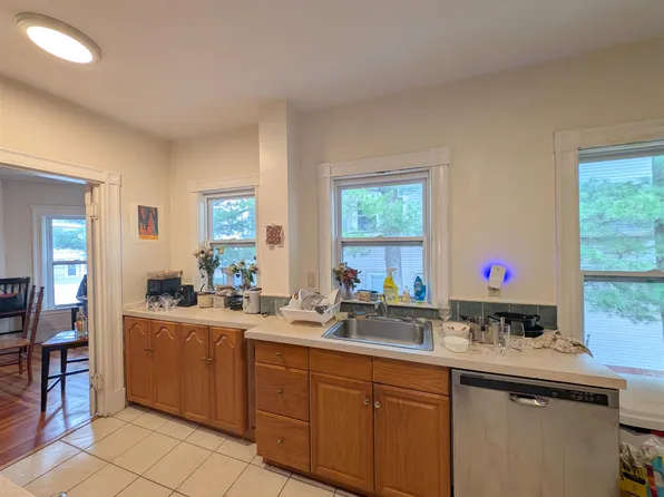 16 Curtis St, Somerville, MA