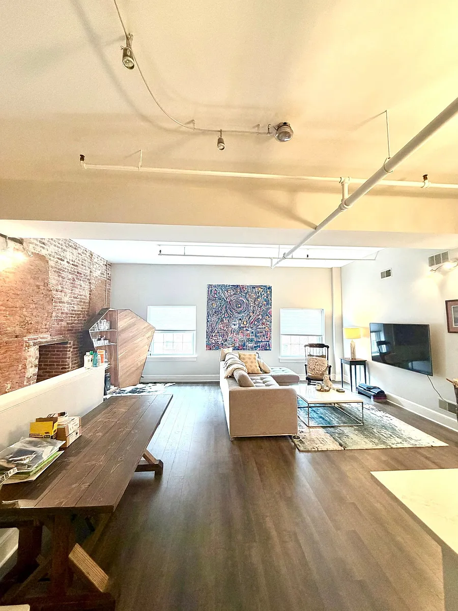Building Photo - 231 N Shippen St #224