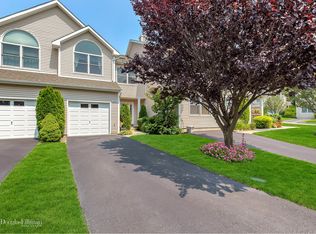 2404 Cedar Path, Riverhead, NY 11901