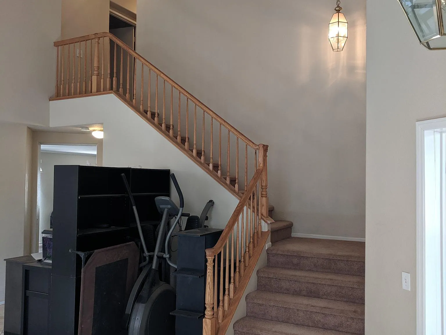 4 bed, 1886 sqft, $3,600 — Photo 3